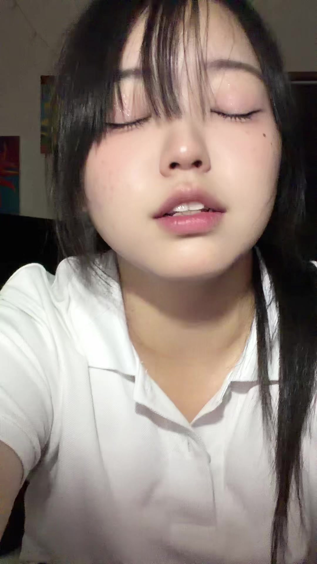 @泣きぼくろ