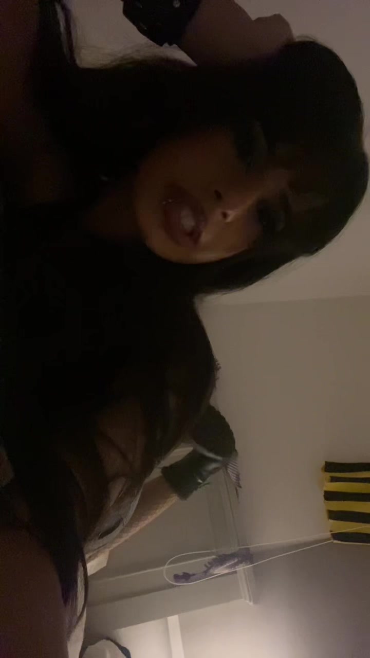 @!yn