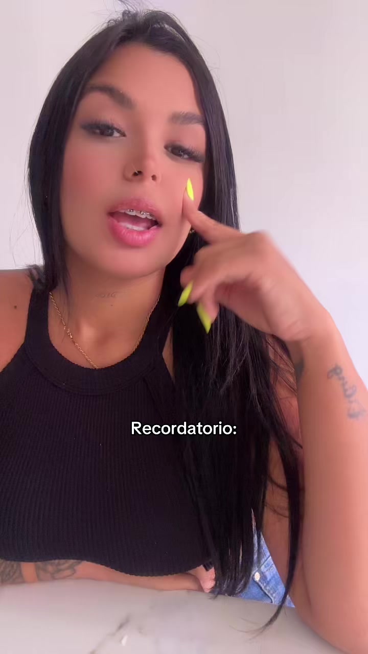 @Angie Carol🌸