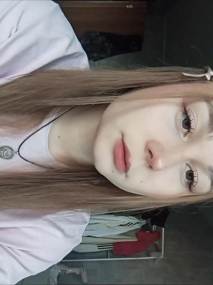 @варюша🦇