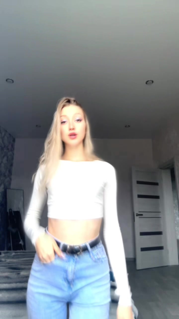 @Angel🫀