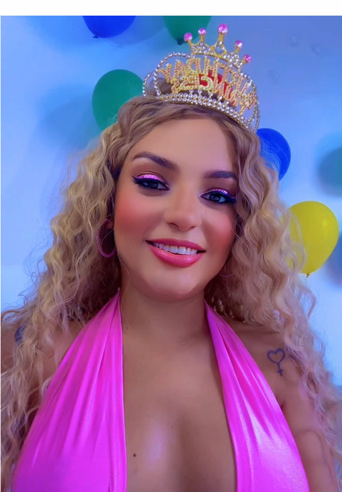@🎀𝓑𝐚𝐫𝐛𝐢𝐞 𝓜𝗼𝘇𝗲𝗿🎀