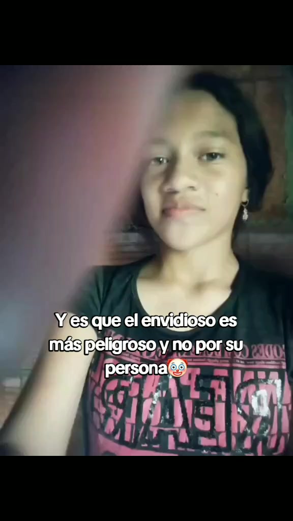 @👸.