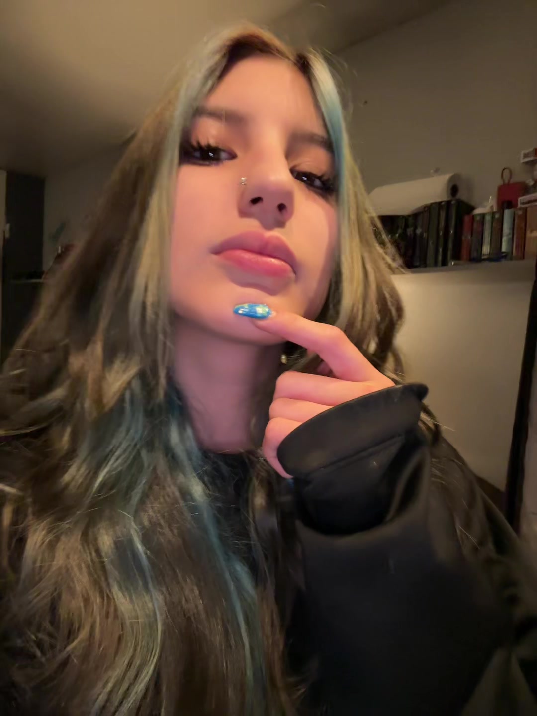 @♱