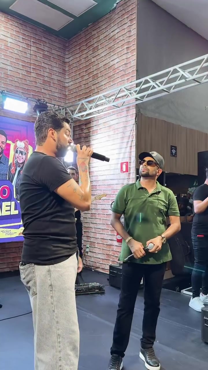 @Devinho Novaes - o Boyzinho
