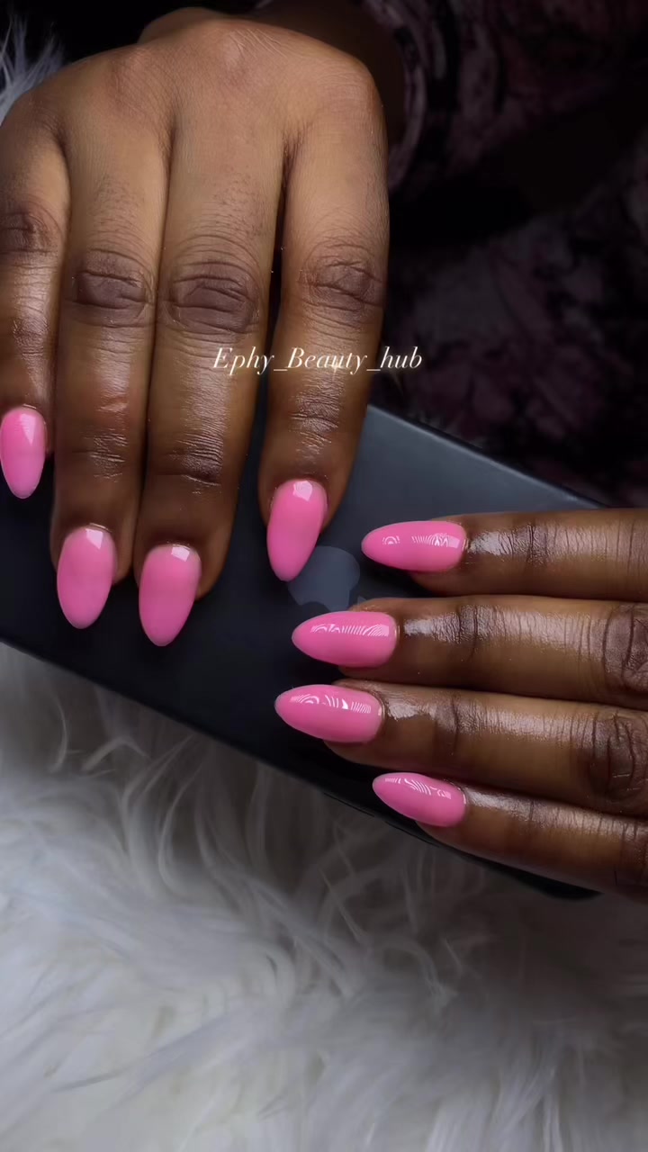 @Lash&nail artist in Ile-ife