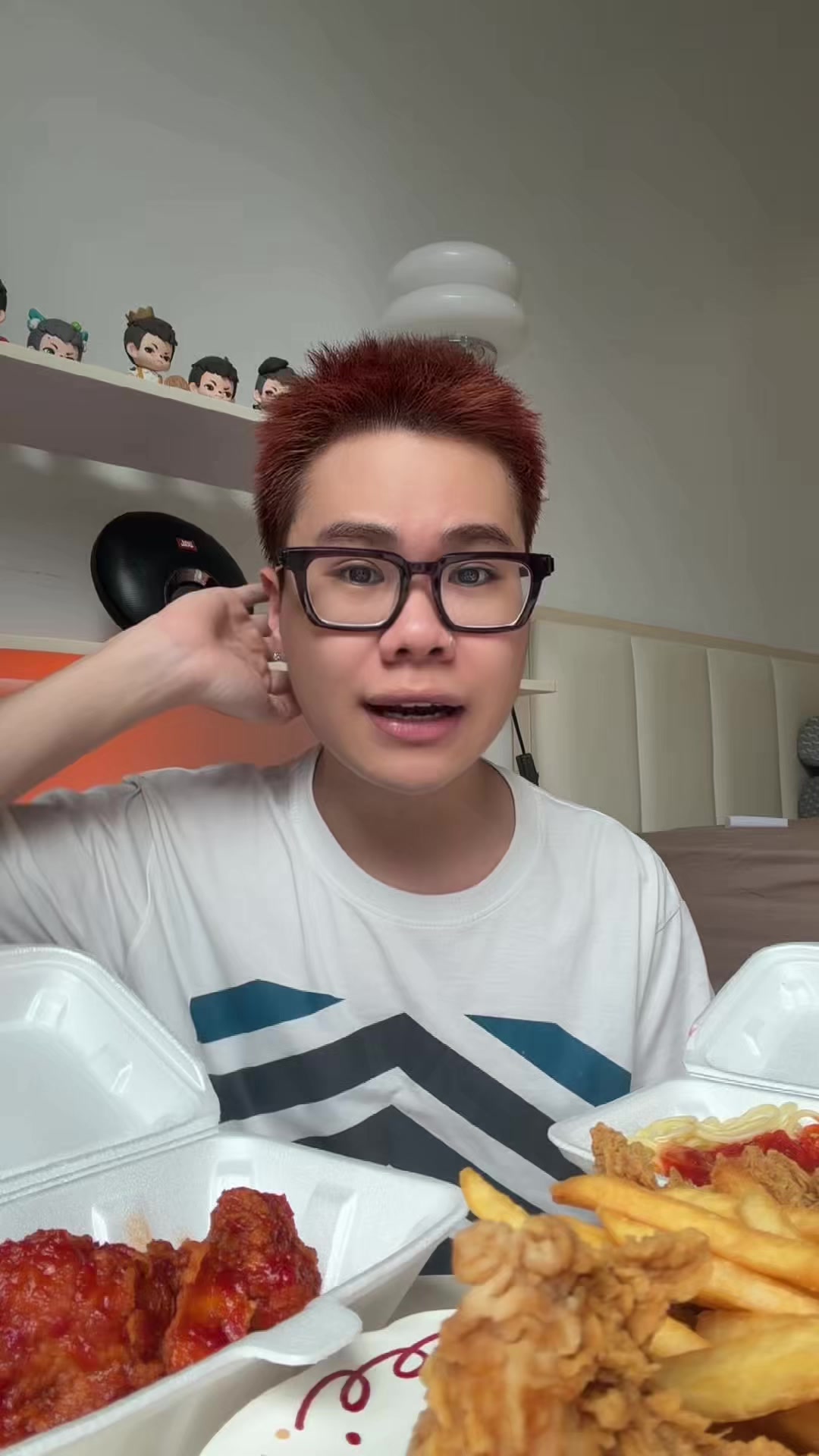 @Ngo&aacute;c Shinh