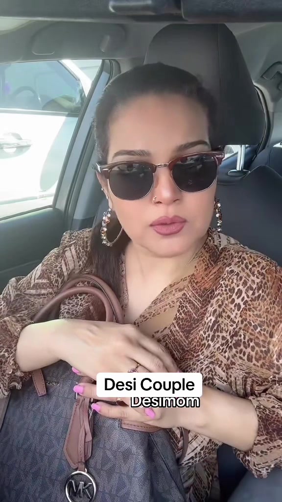 @Desimom-HosanAra❤️حُسن آرا