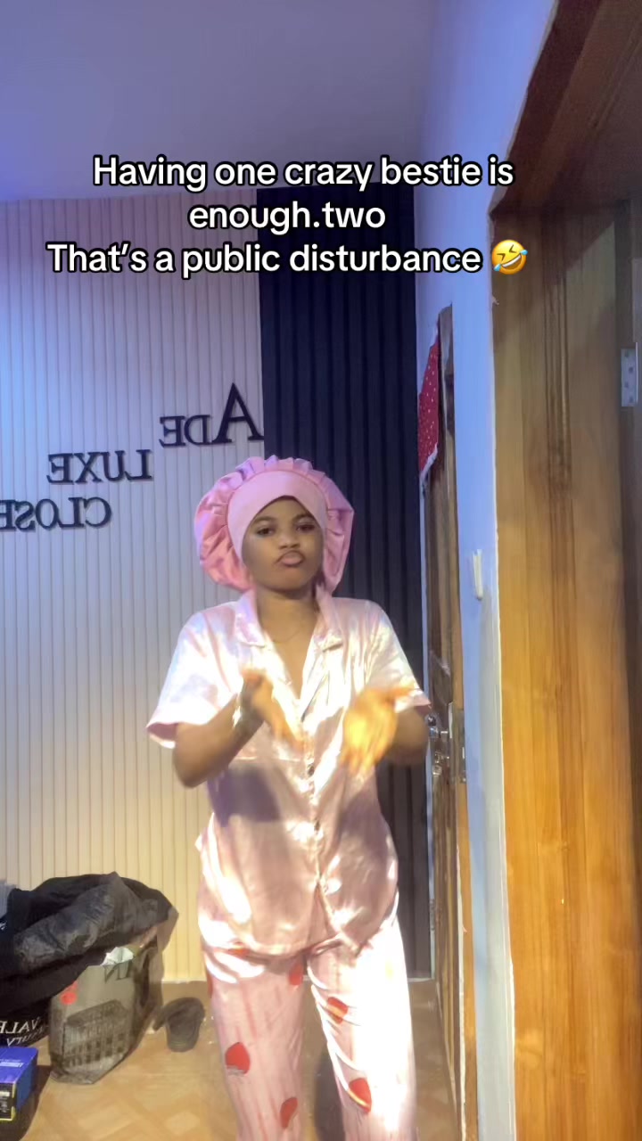 @ADESEWA🫢💕