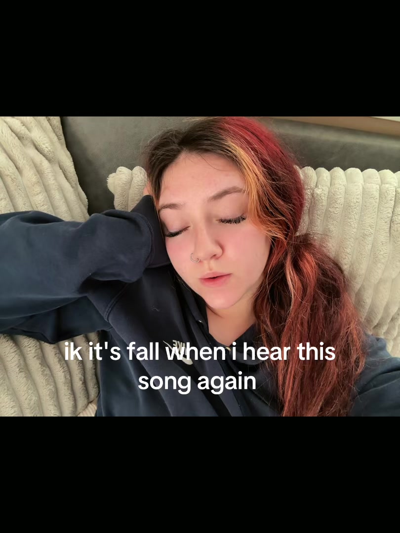 @jen |SAHM🦕🌹|