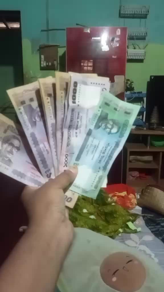 @বাবা মা বড় রাজকন্যা 🥰🥰💐