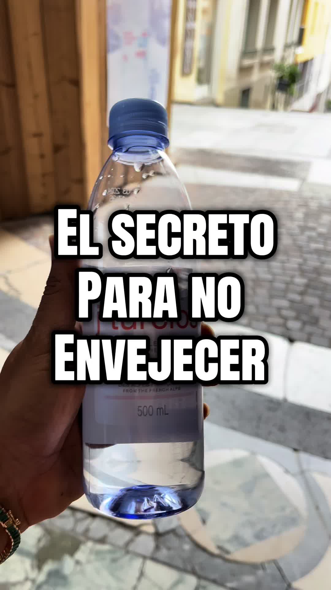 @J TURCIOS