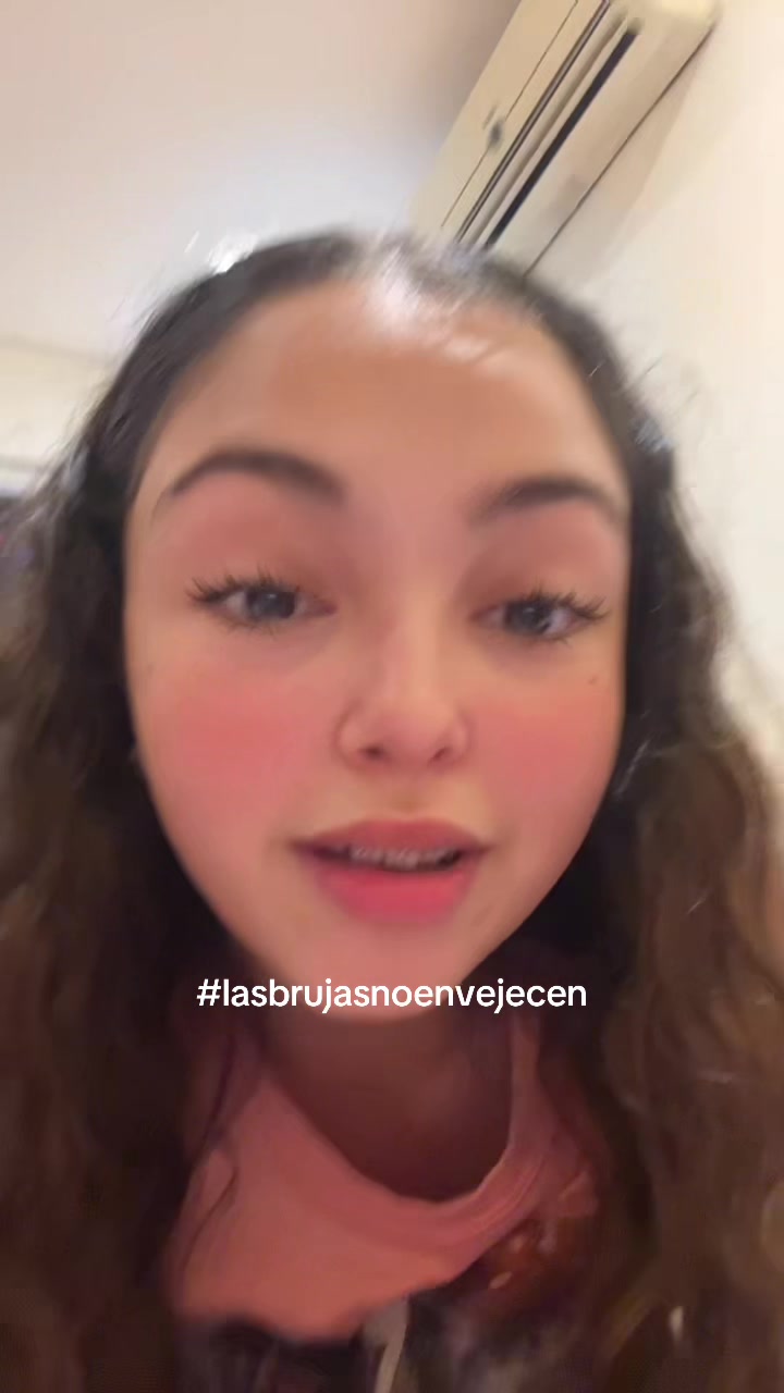 @zoe mágica💛