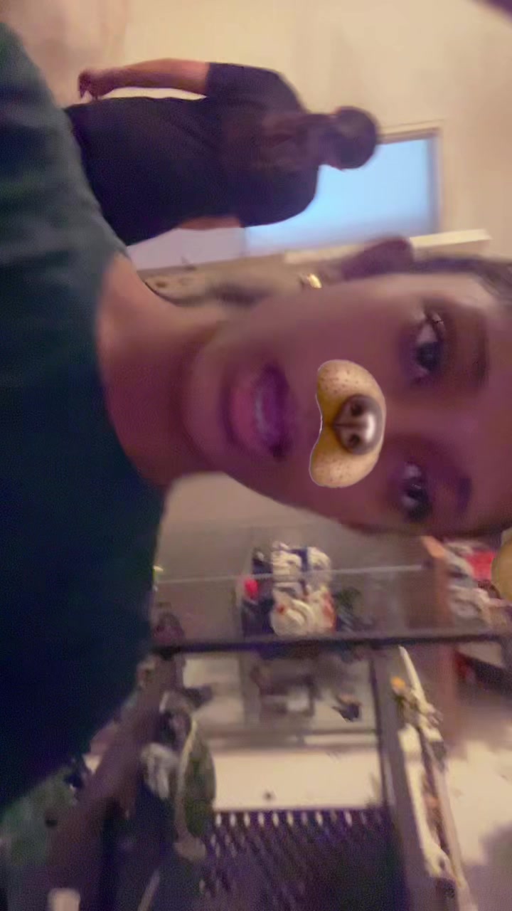 @ᴅᴏʟʟ