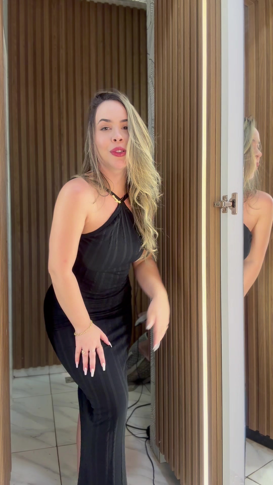 @naarapolooficial