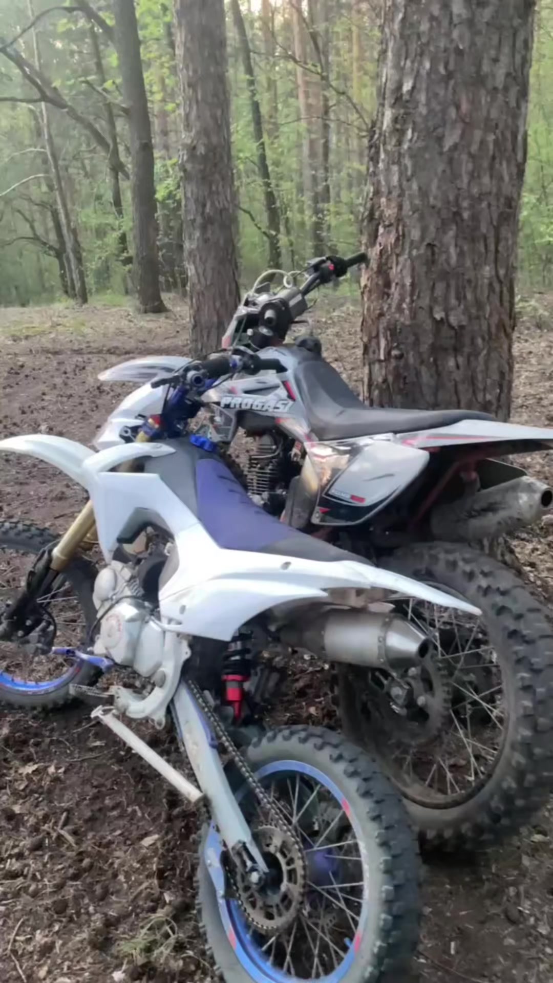 @ML-CRF¹²⁵