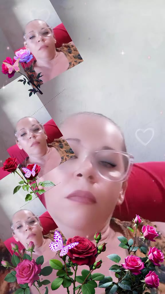 @Dinha Souza