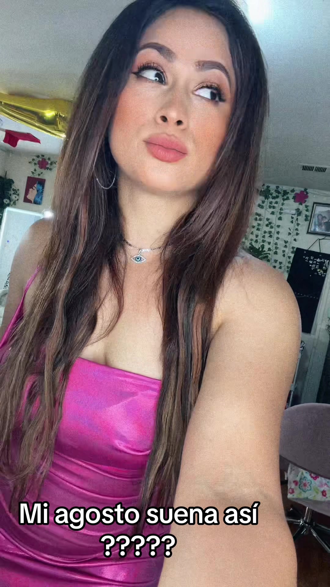 @Anahi