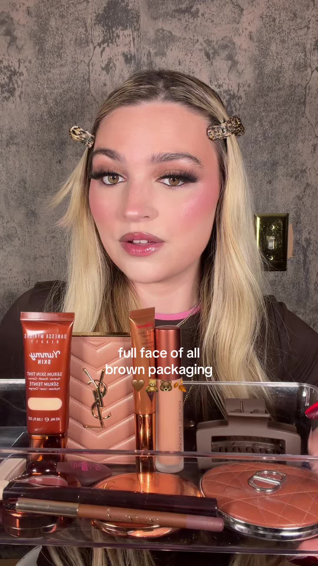 @Victoria Rose 🧸🤎