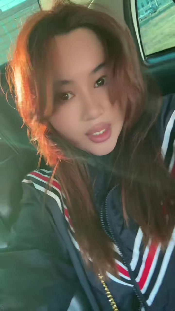 @Zhanar