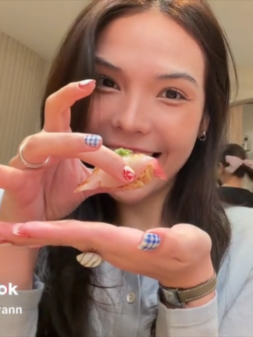 @เป็นหนึ่ง เรียกสั้นๆว่า"เป็น"