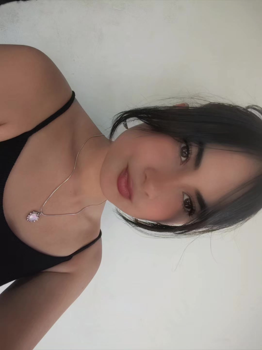 @Nahomy_18