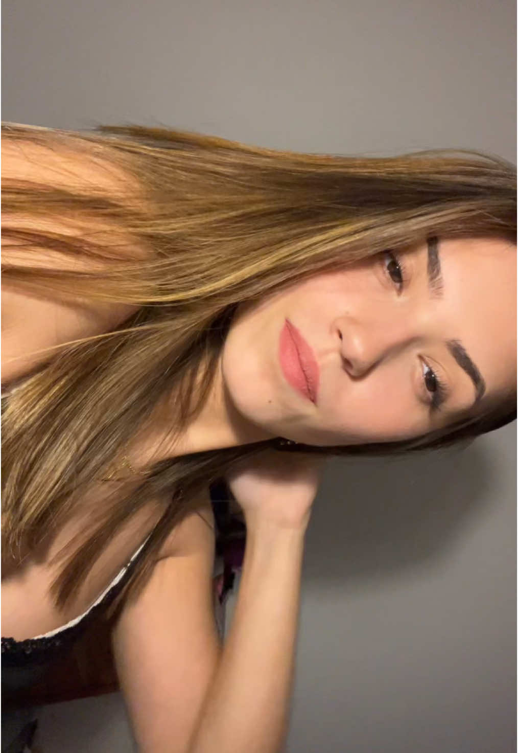 @𝒩ℯ𝓇ℯ𝒶 𝒢𝒶𝓇𝒸𝒾̂𝒶🌷