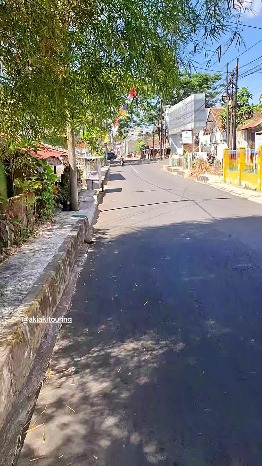 @akiakitouring