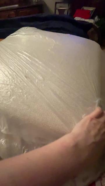 @VickiLynne