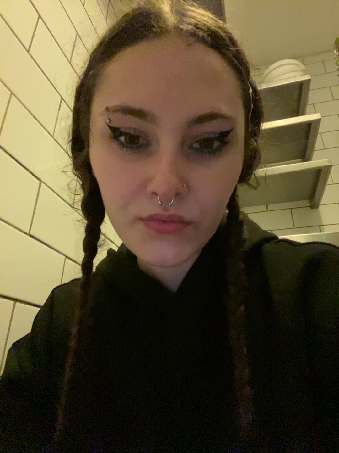 @phoebe