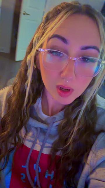 @𝐃𝐚𝐦𝐧𝐒𝐚𝐦𝐦𝐦💜♡♡