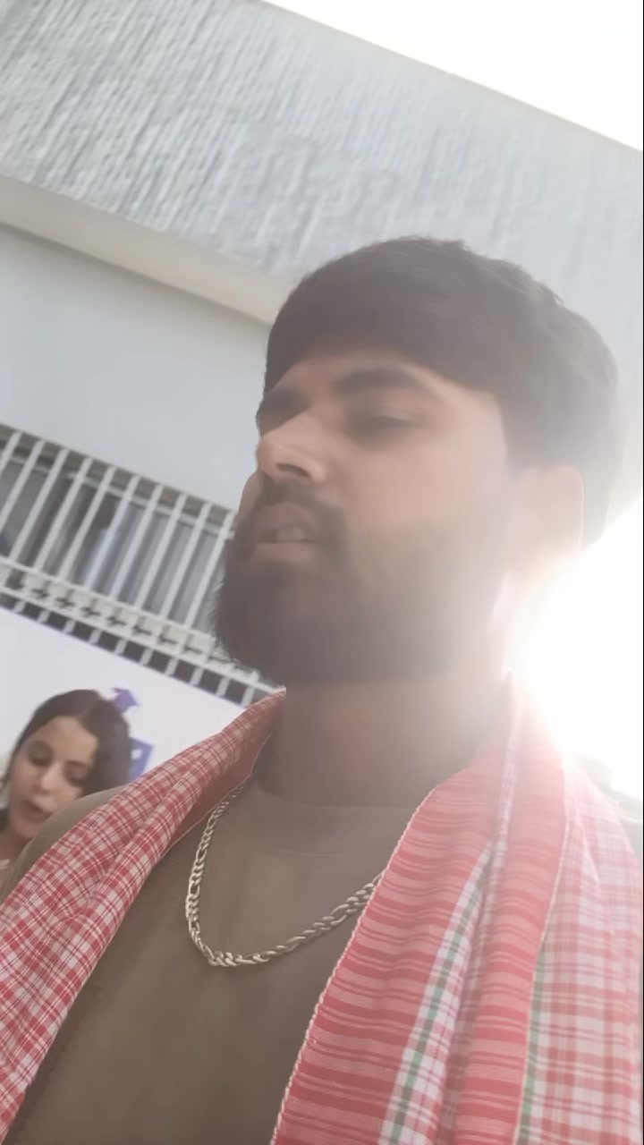 @ASHOK YADAV🖤👑