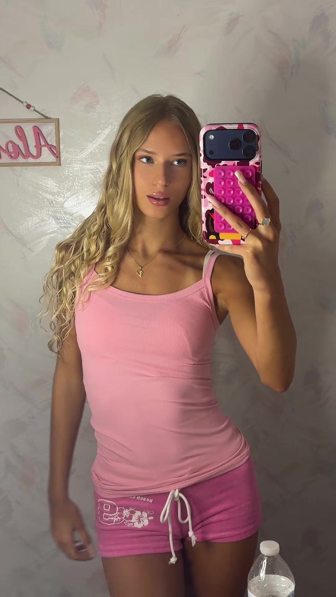 @user61001083151