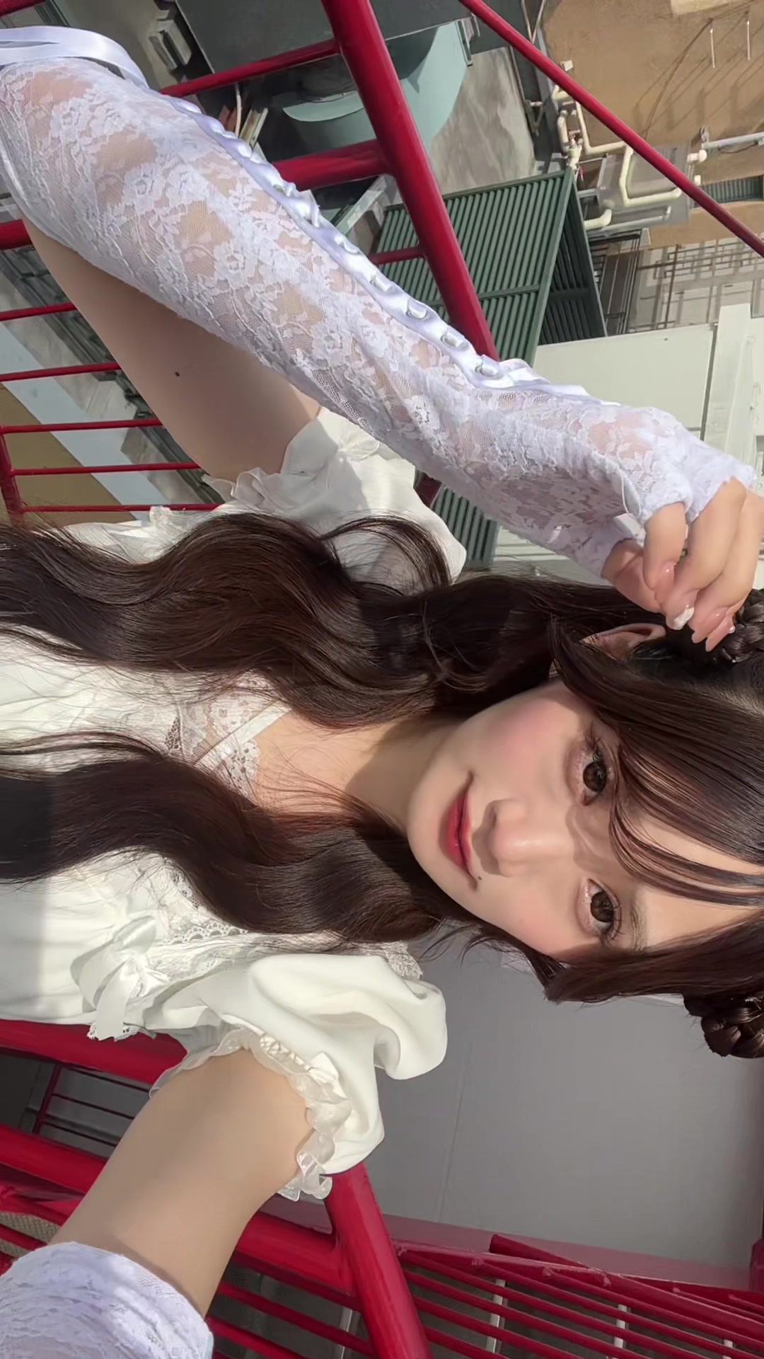 @ねむ