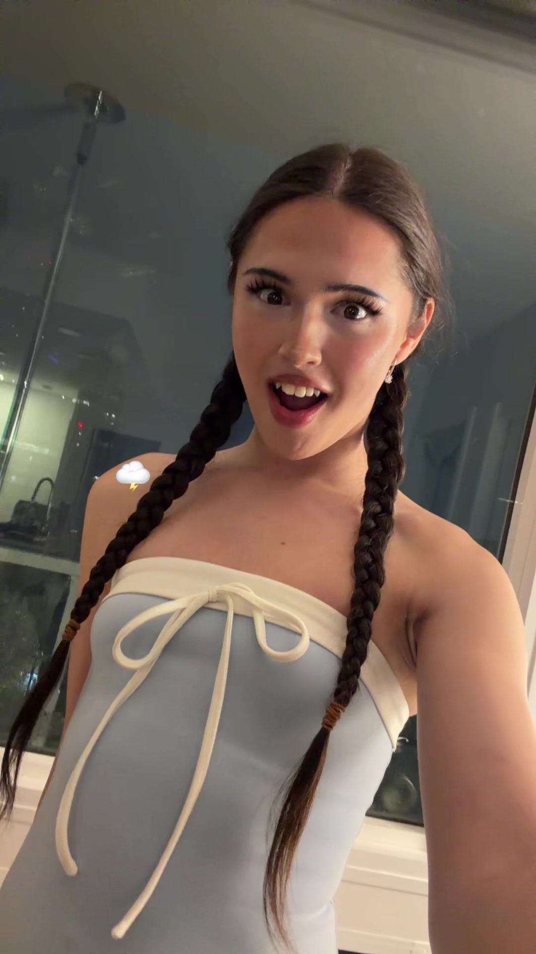 @Snowii