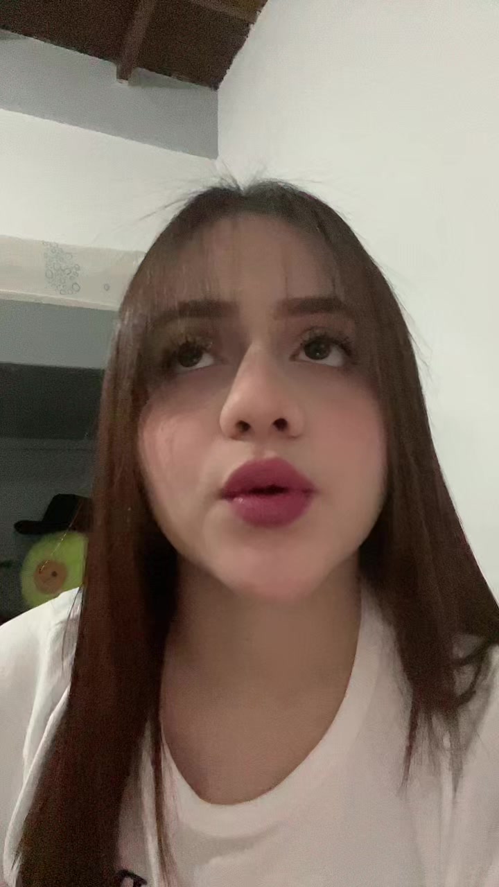 @LuΩ°🤠