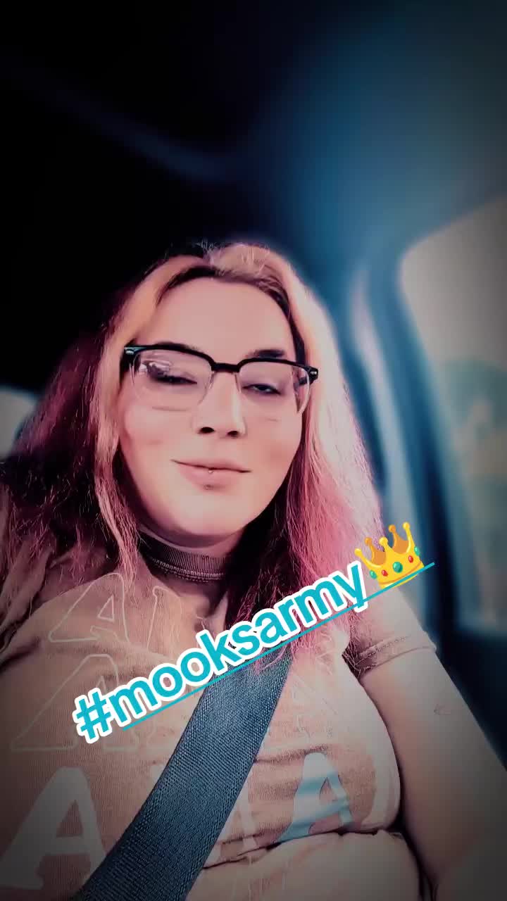 @💥Mooks💥JUSTTHATGIRL💥