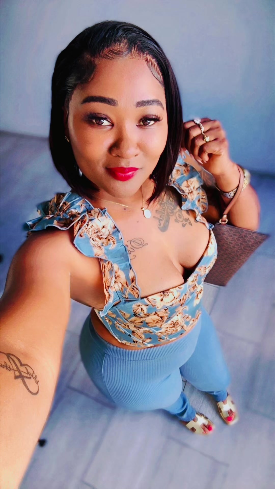 @gorgeouslady24/7
