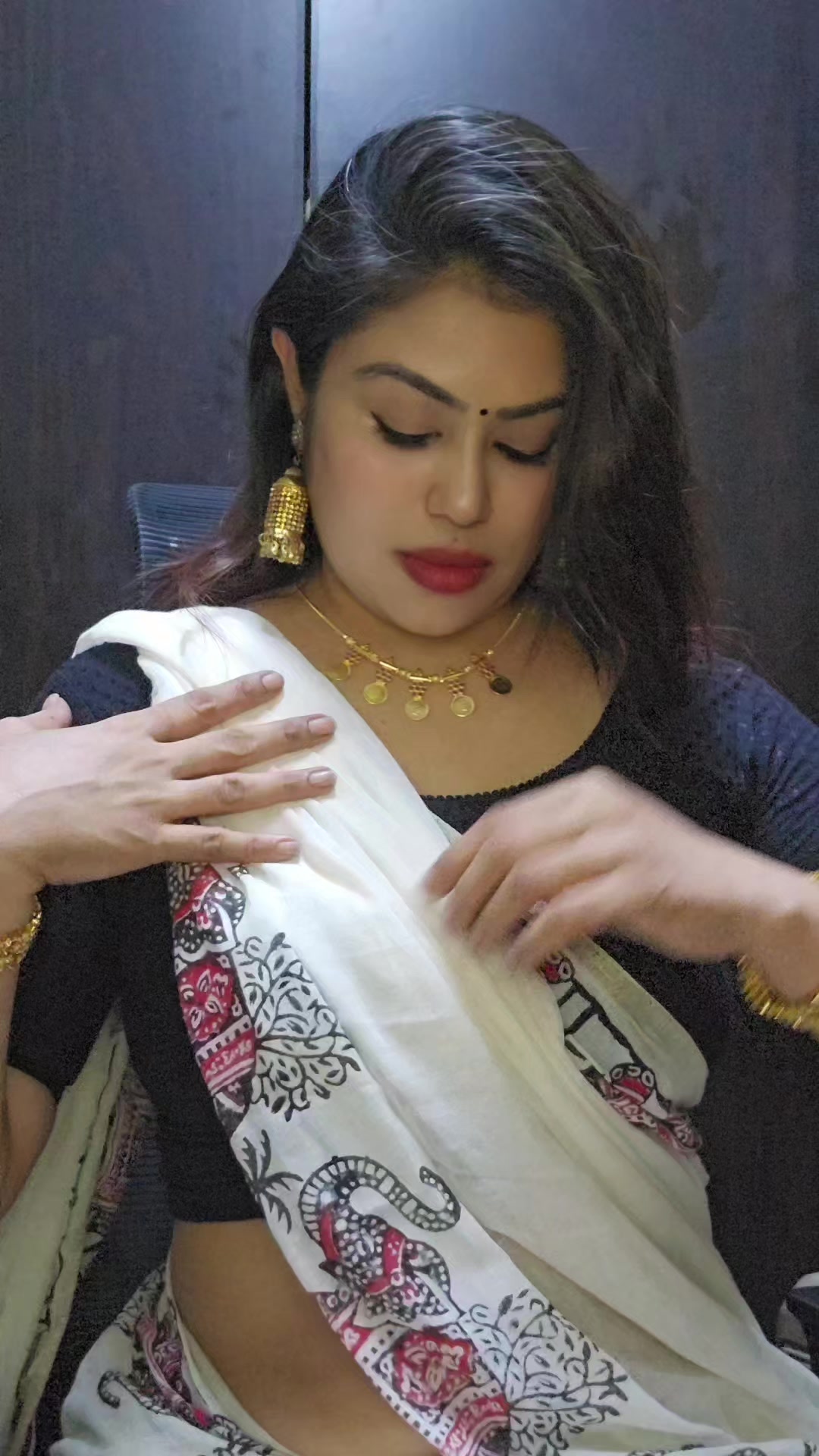 @Nithyapradeep1