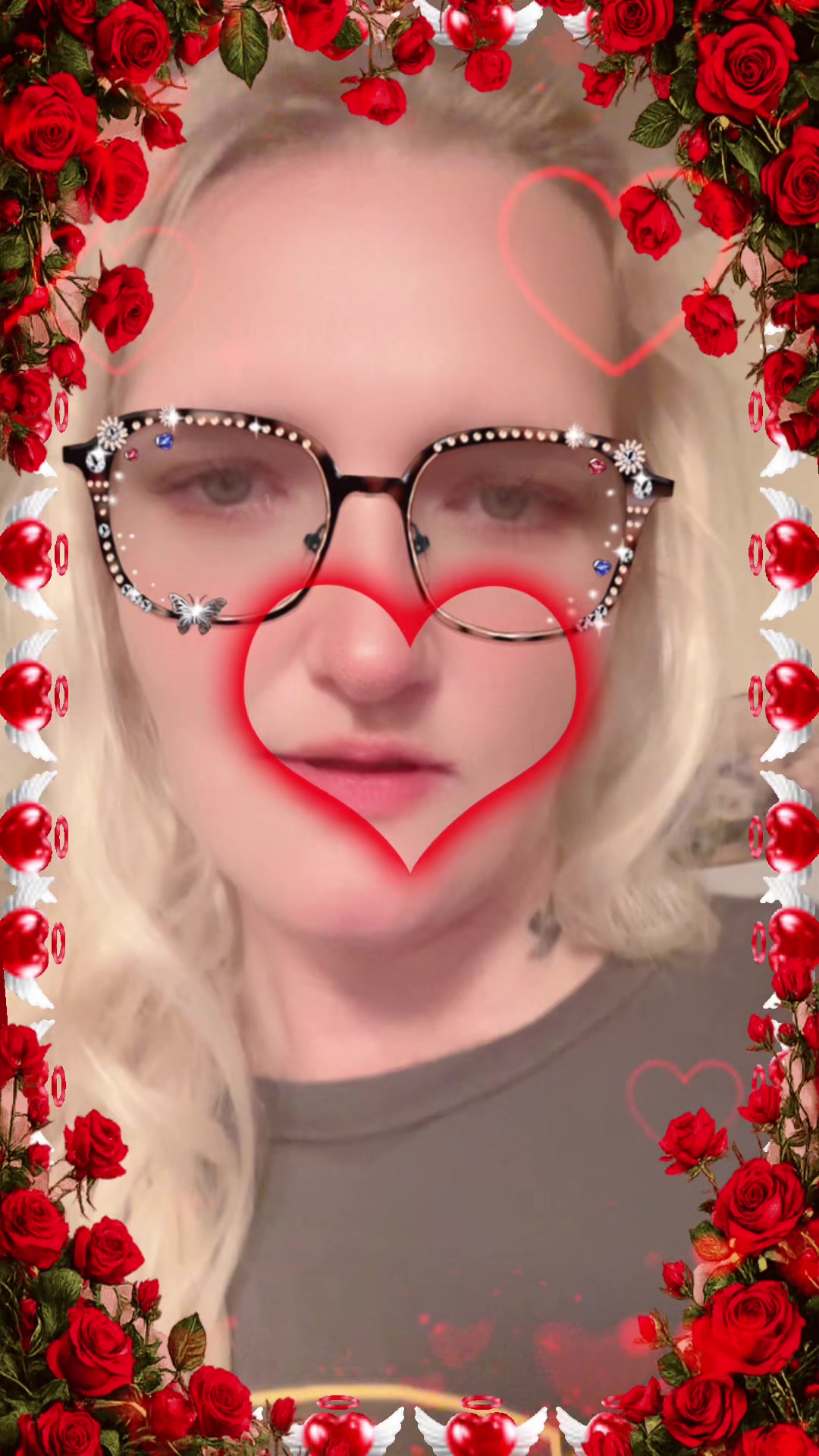 @datgirl_holly_nicholle
