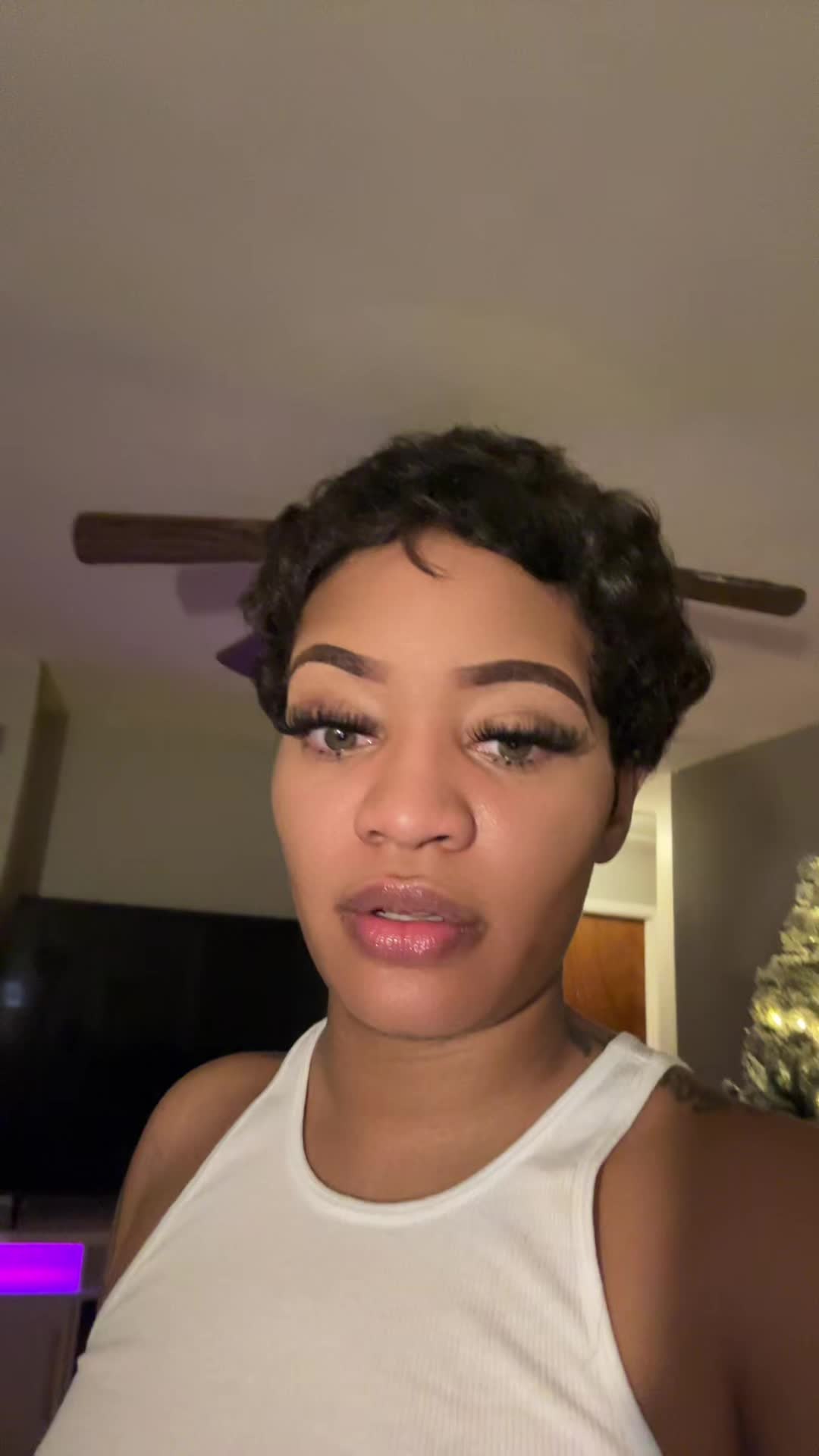 @Therealceeceenicole