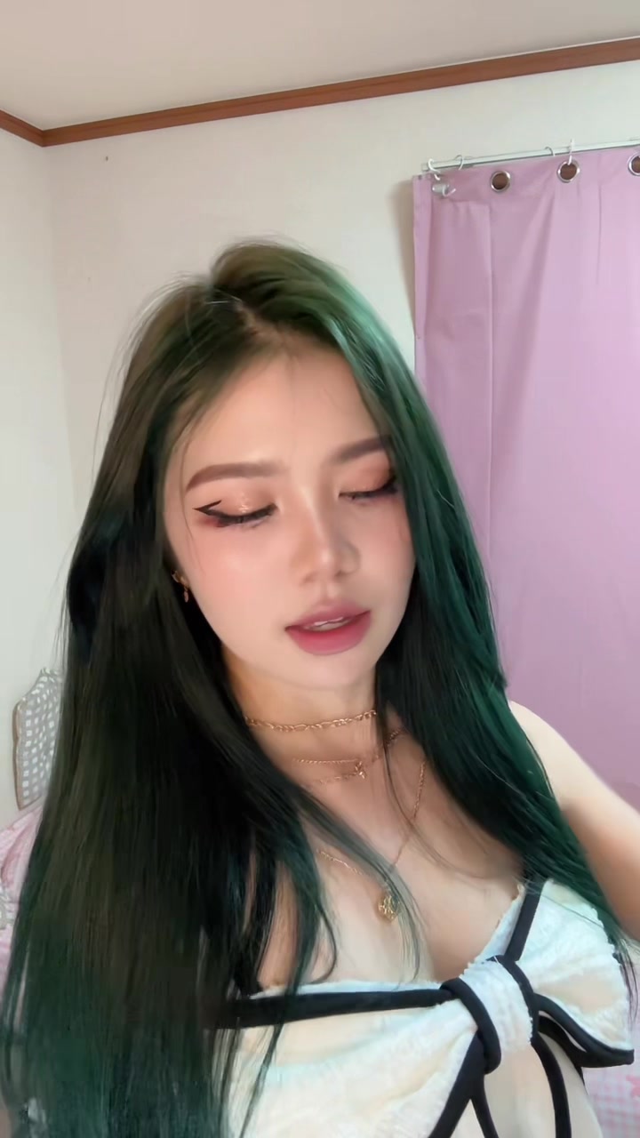 @๐๐ฅ๐๐
ฒ๐ฒ๐