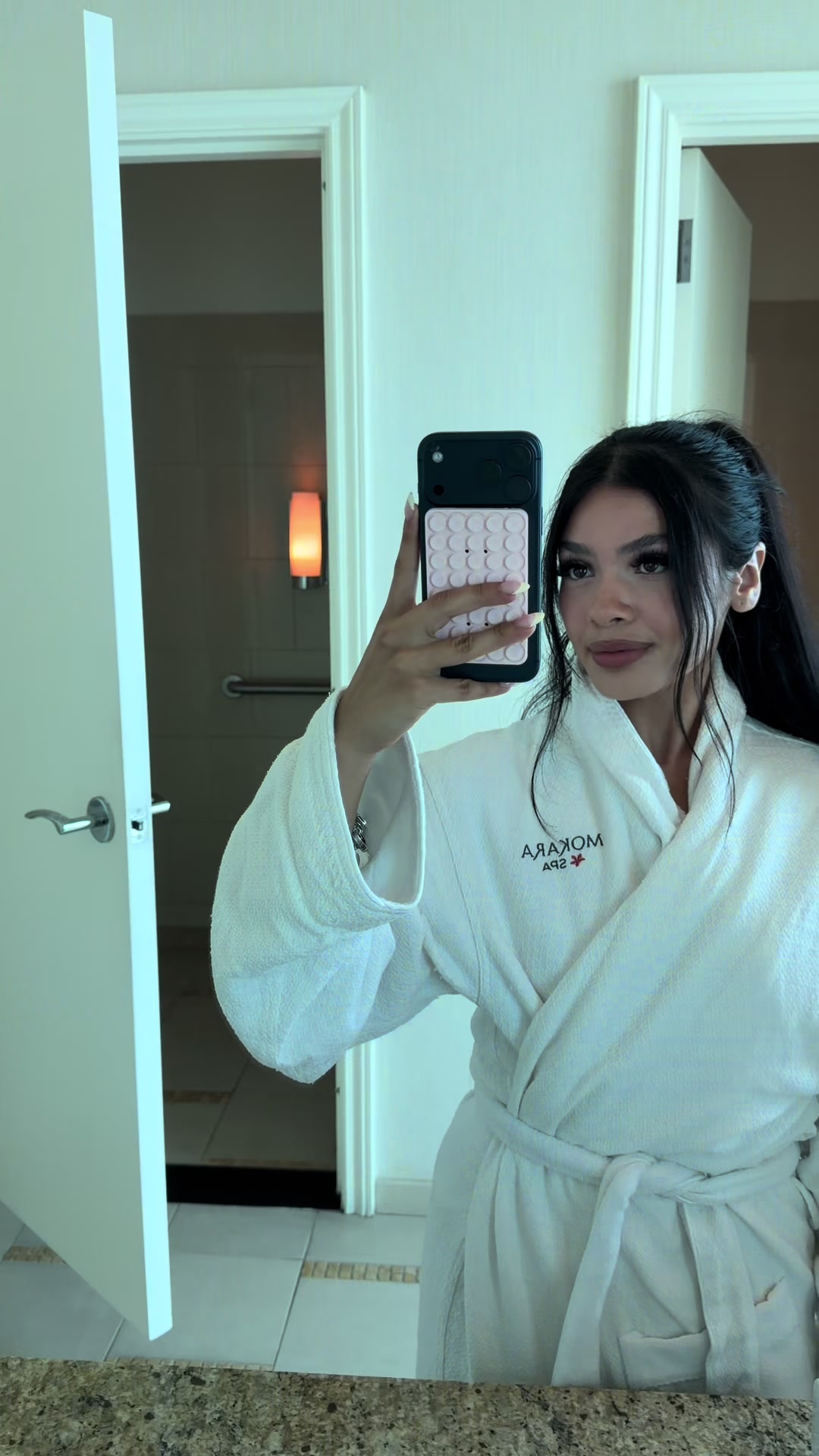 @ariana