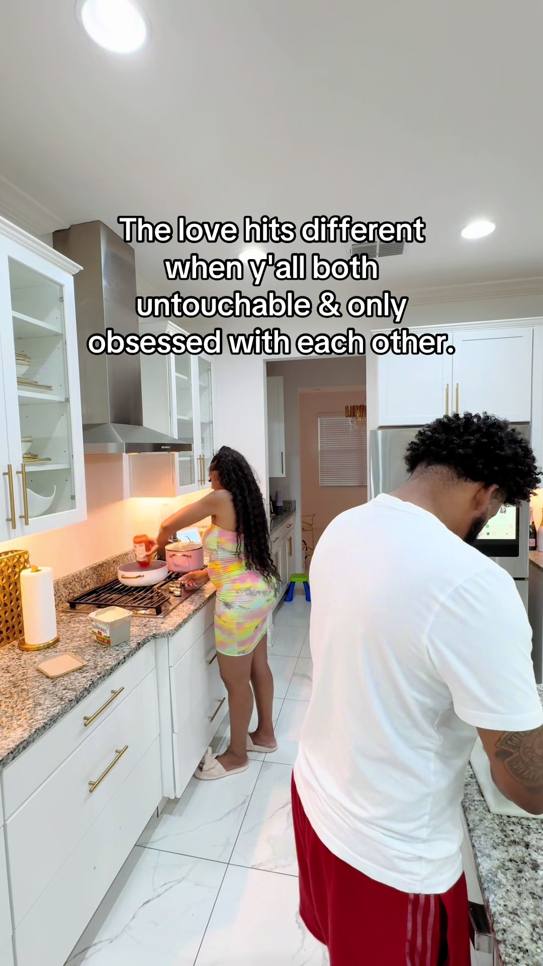 @msdollhouseandmiamee