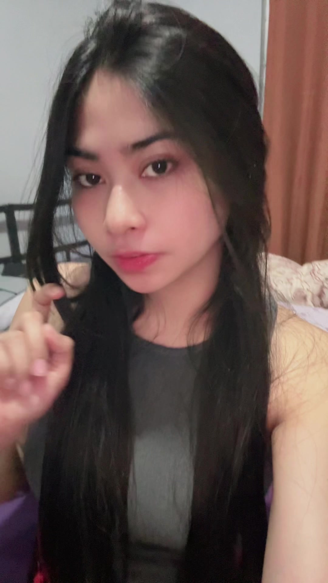 @Krixtine