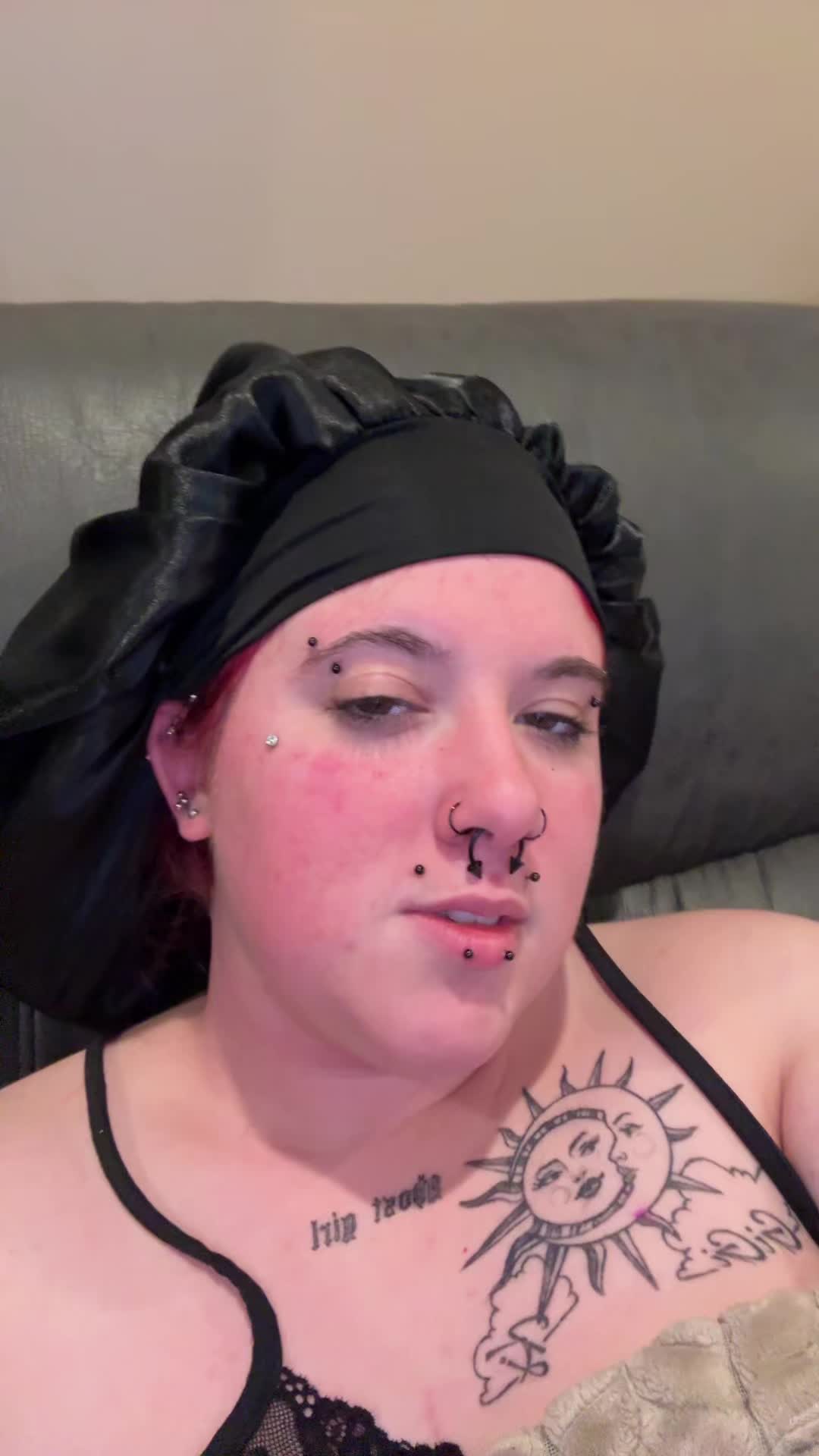 @urlocalmanicbitch