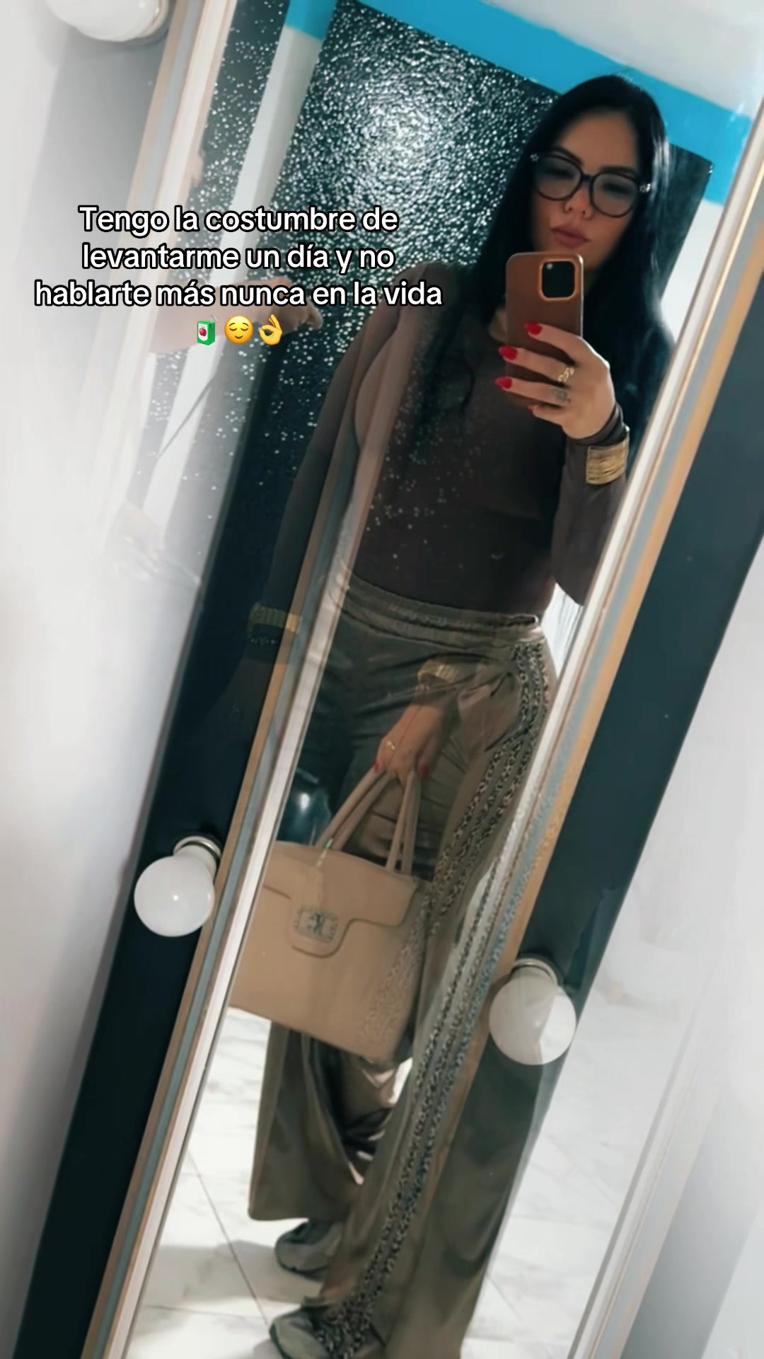 @Melissa 🖤