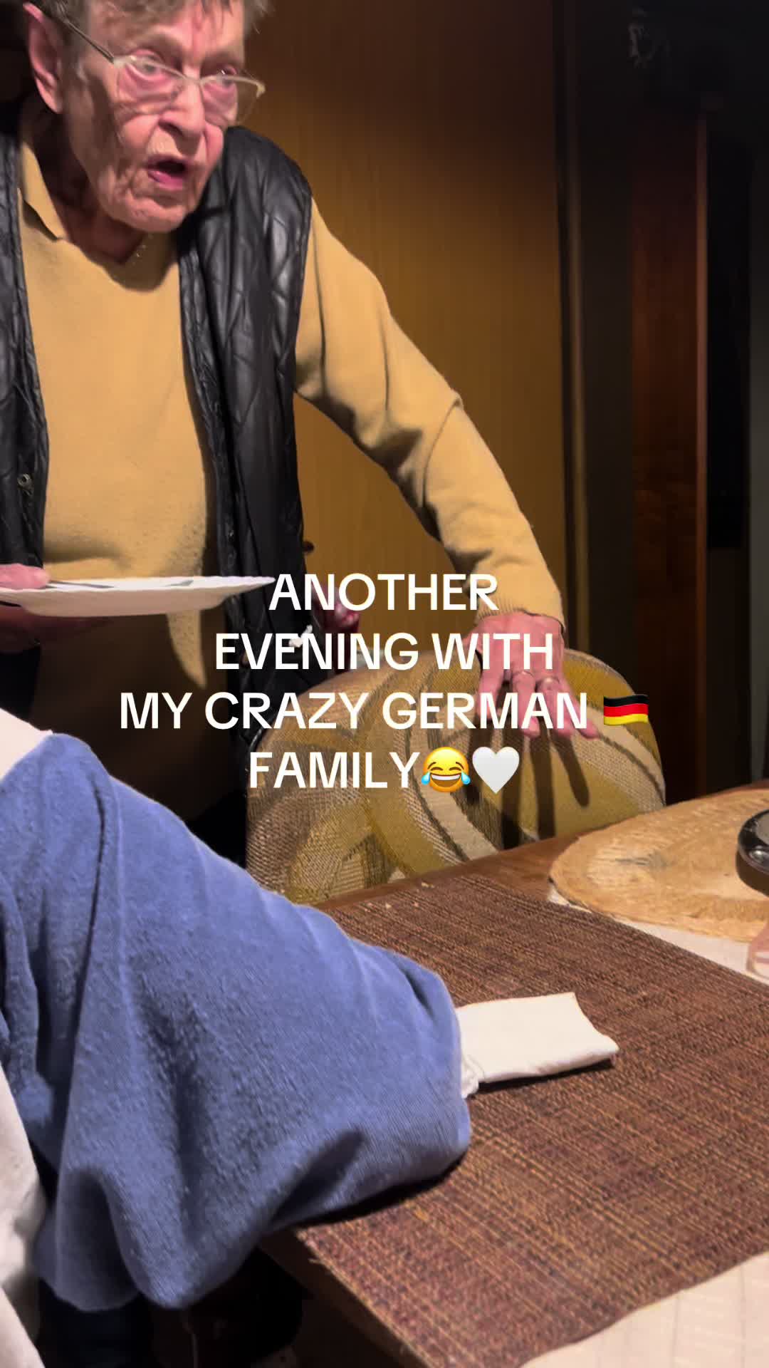 @KHLO