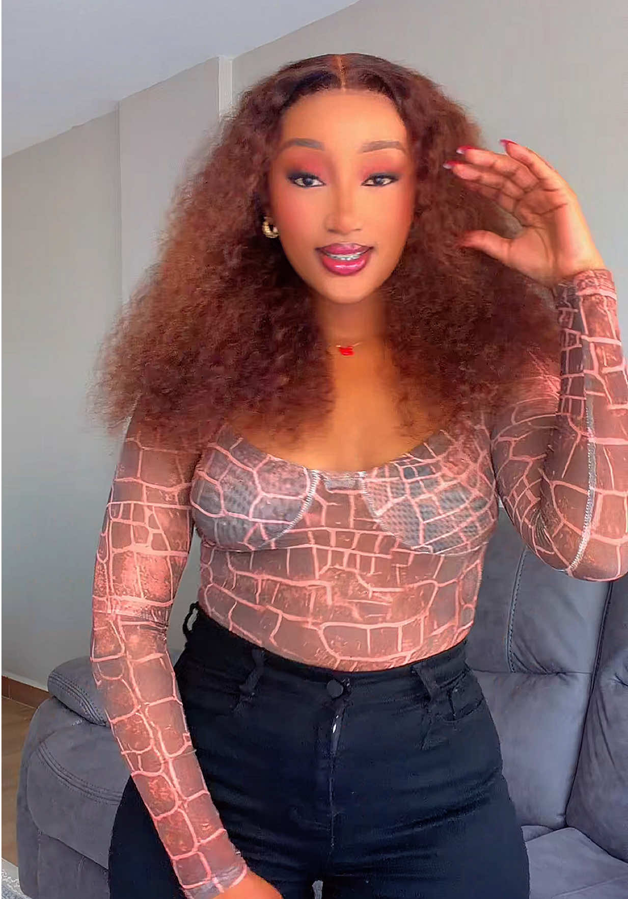 @Victoria_wendo🇰🇪
