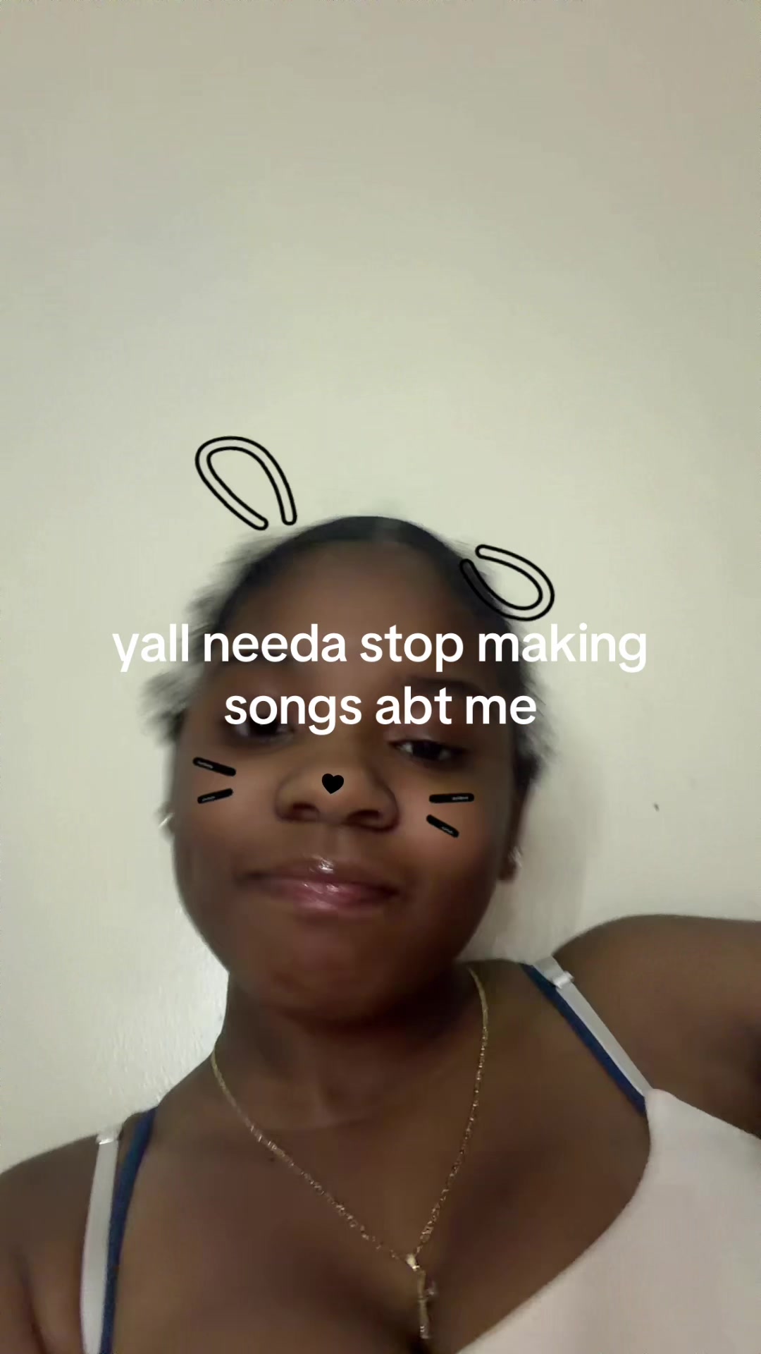 @im not real.